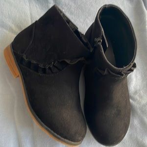 Toddler size 10 boots